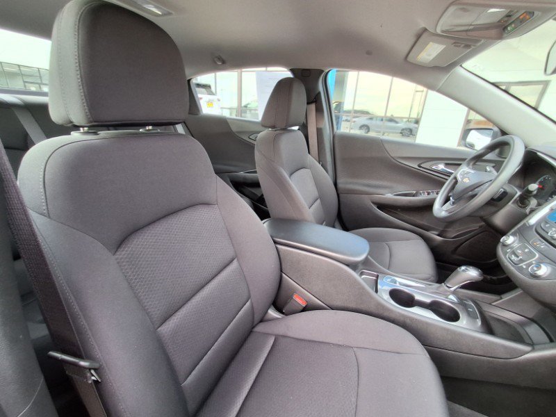 Used 2020 Chevrolet Malibu LS FWD image 15