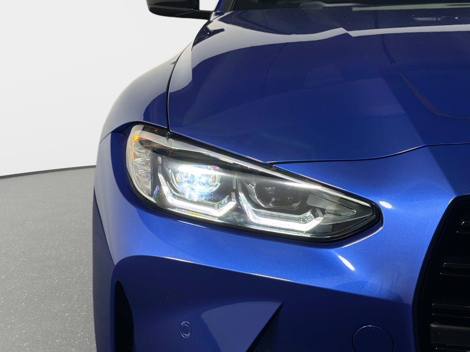 Used 2023 BMW M3 Competition AWD/4WD image 9