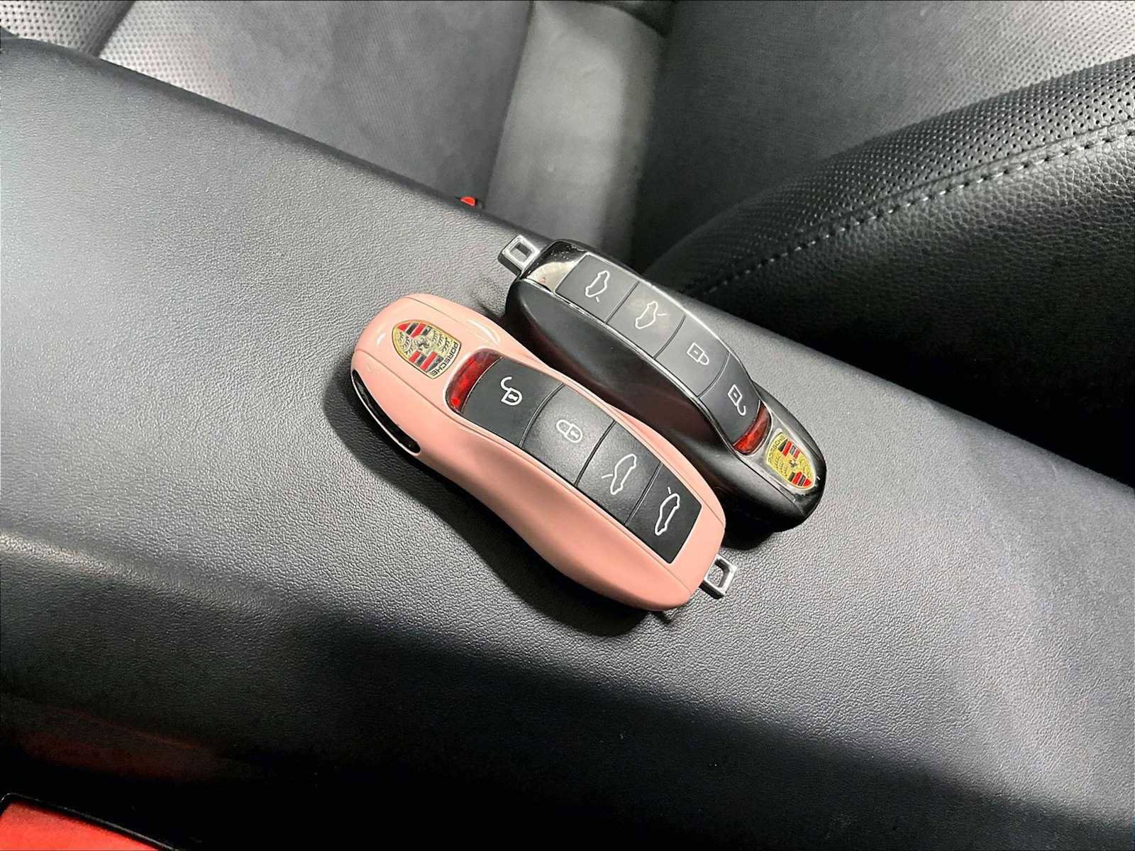 Used 2013 Porsche Boxster S image 32