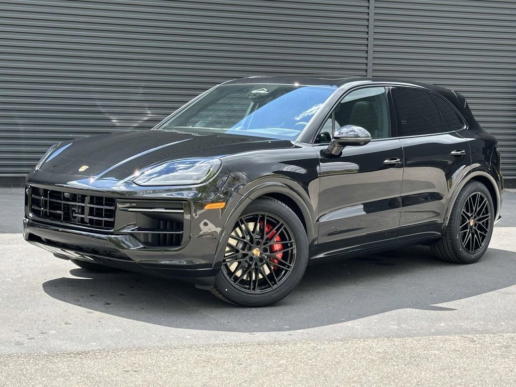 New 2026 Porsche Cayenne GTS AWD/4WD image 1