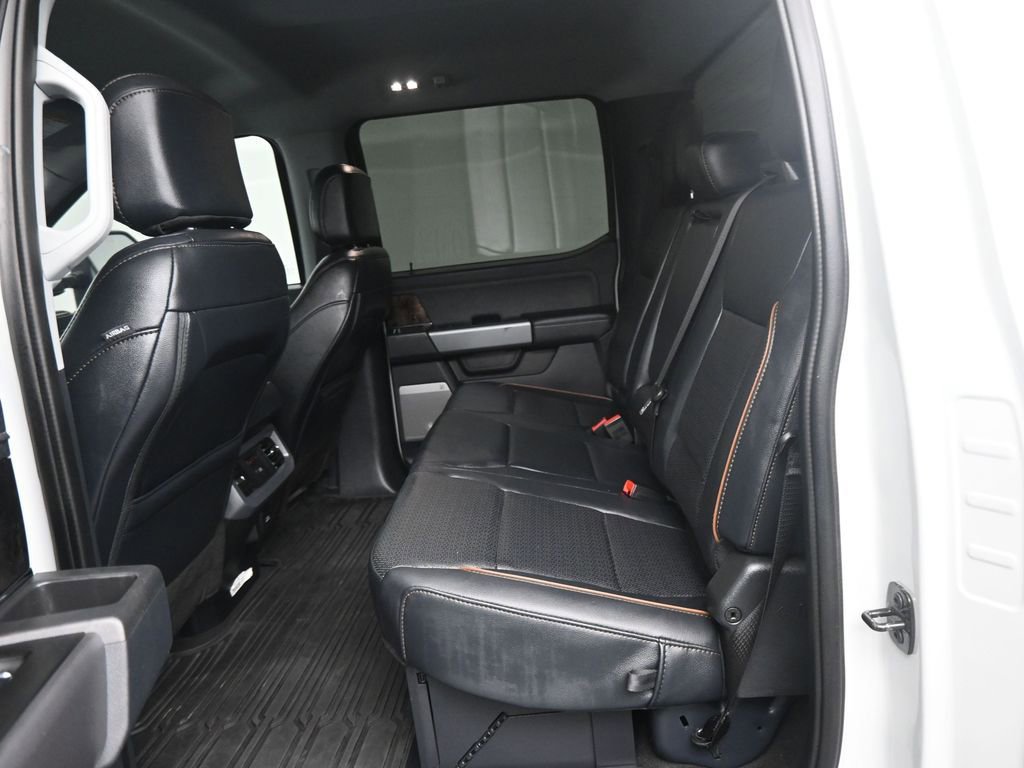 Used 2025 Ford F250 Lariat w/ FX4 Off-Road Package image 10