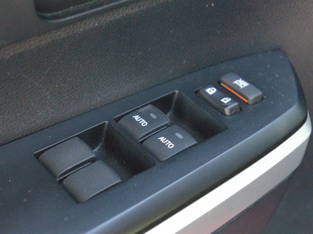 Used 2017 Toyota Tundra 1794 Edition image 14