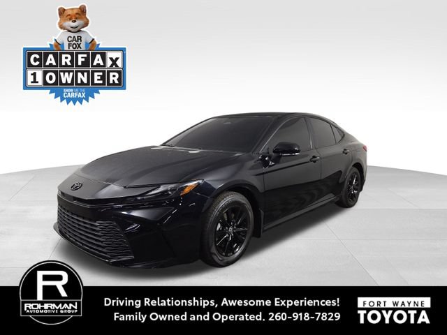 Used 2025 Toyota Camry LE FWD image 1