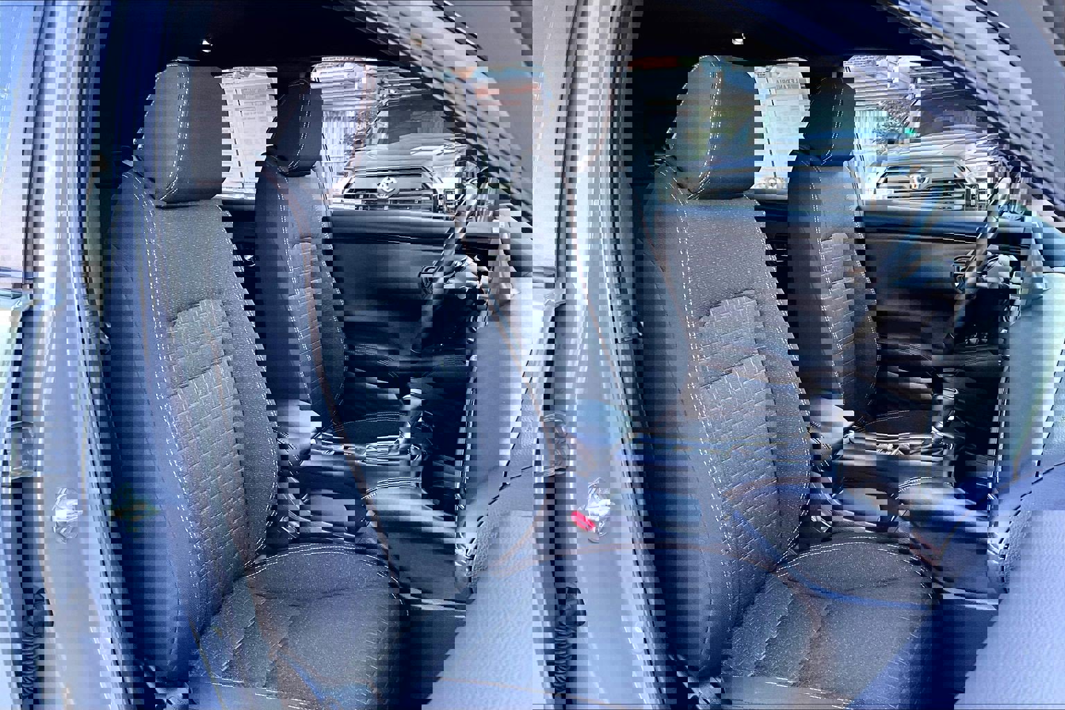 Used 2023 Honda HR-V Sport image 7