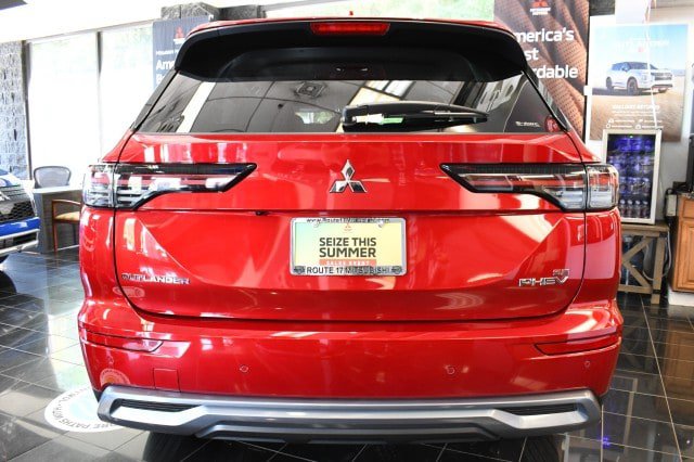 New 2026 Mitsubishi Outlander SE AWD/4WD image 16
