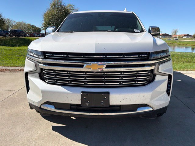 Used 2021 Chevrolet Tahoe Premier w/ Premium Package AWD/4WD image 3