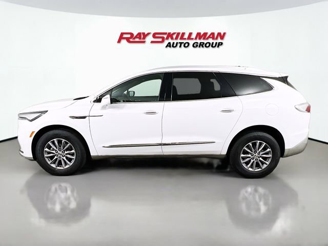 Used 2024 Buick Enclave Premium FWD image 4