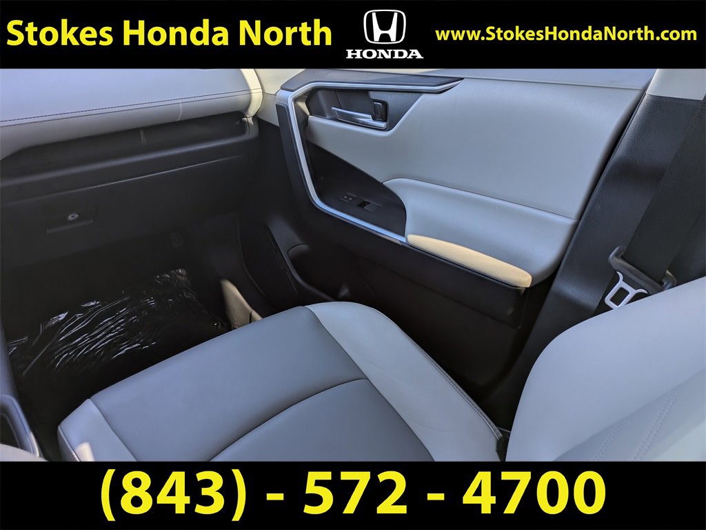 Used 2024 Toyota RAV4 XLE Premium image 19