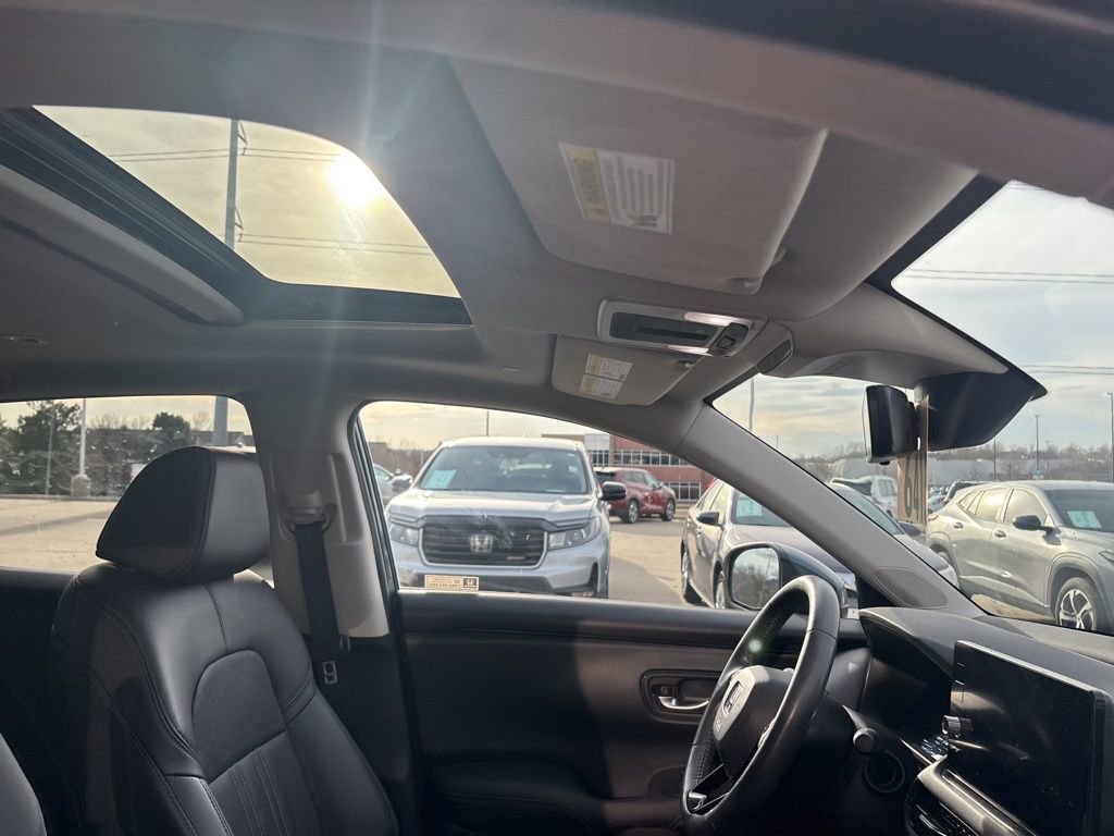 Used 2024 Honda HR-V EX-L image 29