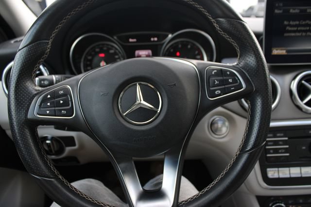 Certified 2018 Mercedes-Benz GLA 250 4MATIC image 11