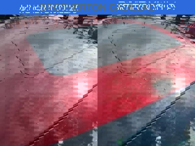 Used 2017 Buick Regal Sport Touring image 4