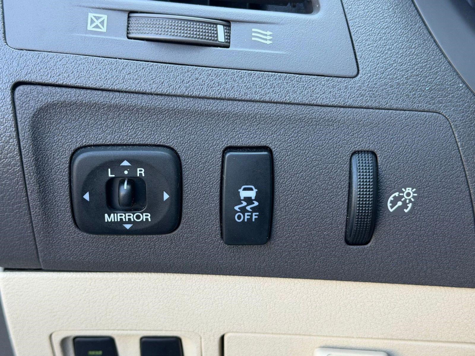 Used 2011 Lexus ES 350 image 34