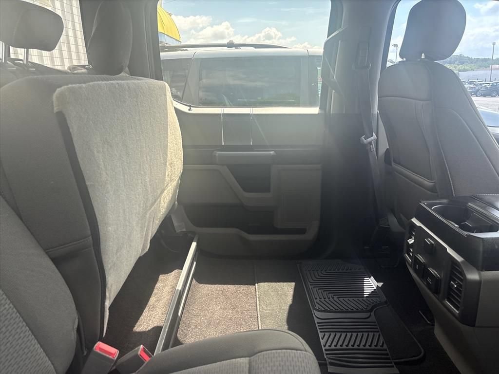 Used 2019 Ford F150 XLT w/ Equipment Group 302A Luxury AWD/4WD image 18