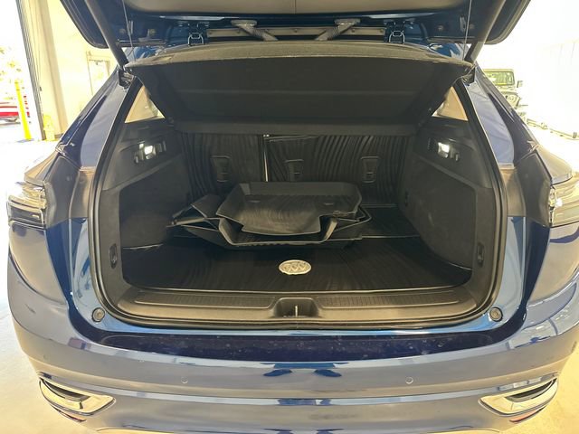 Certified 2023 Buick Envision Avenir image 33