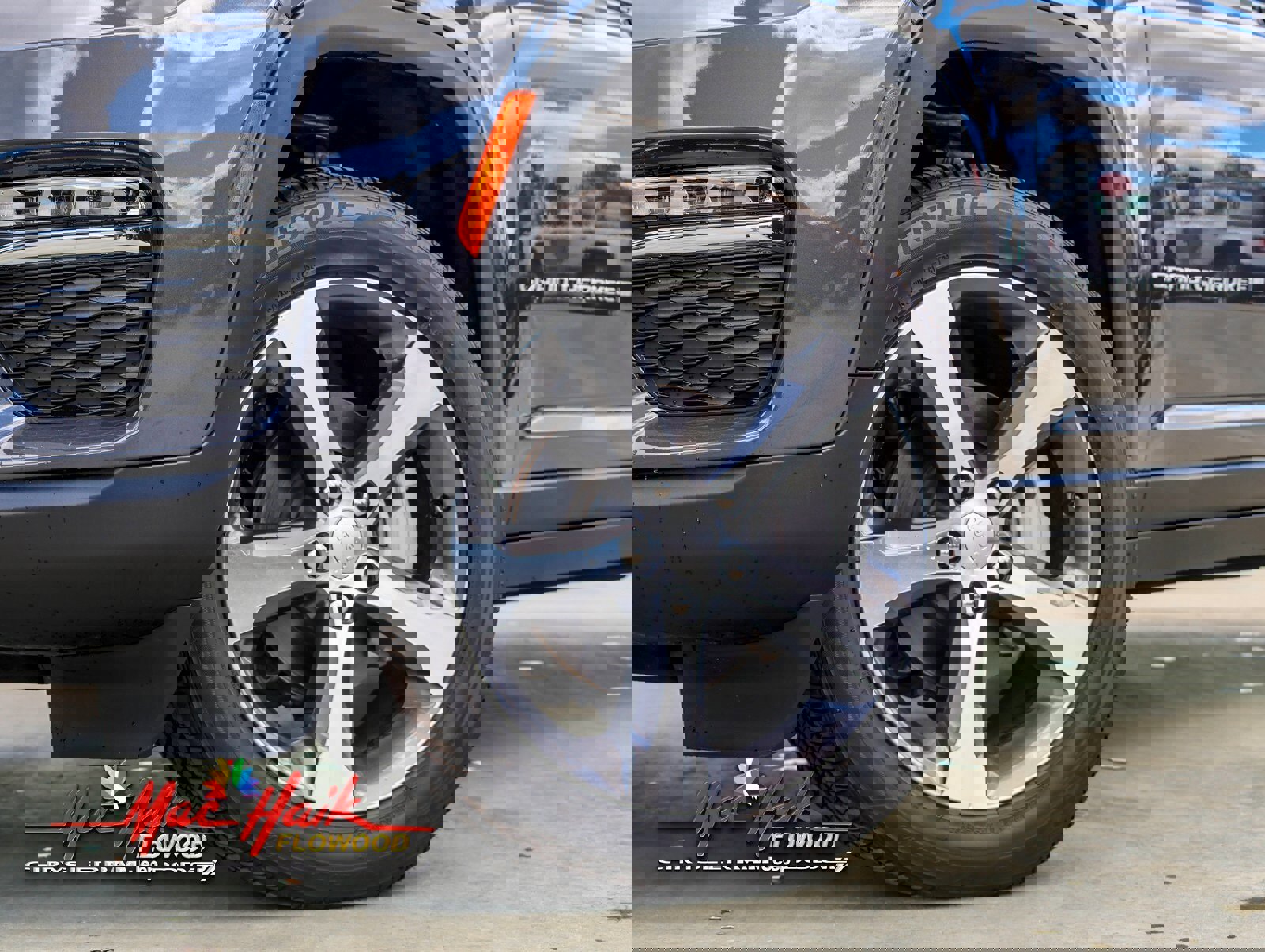 Used 2024 Jeep Grand Cherokee Limited w/ Trailer Tow Package image 2