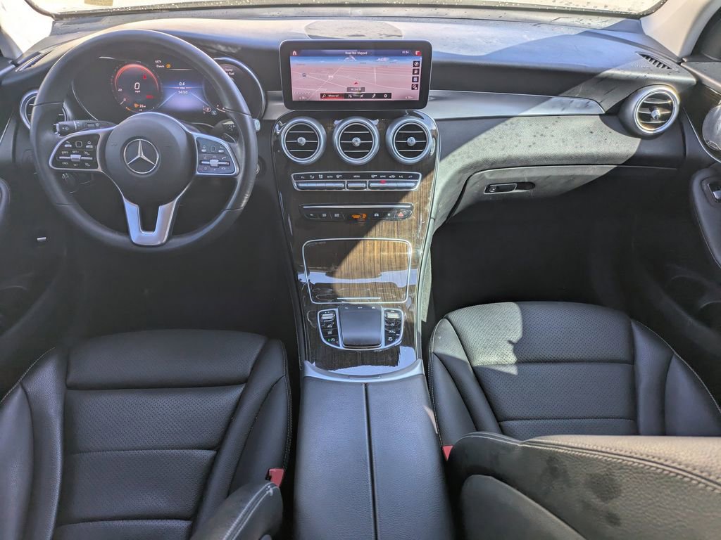 Used 2021 Mercedes-Benz GLC 300 w/ Multimedia Package image 16