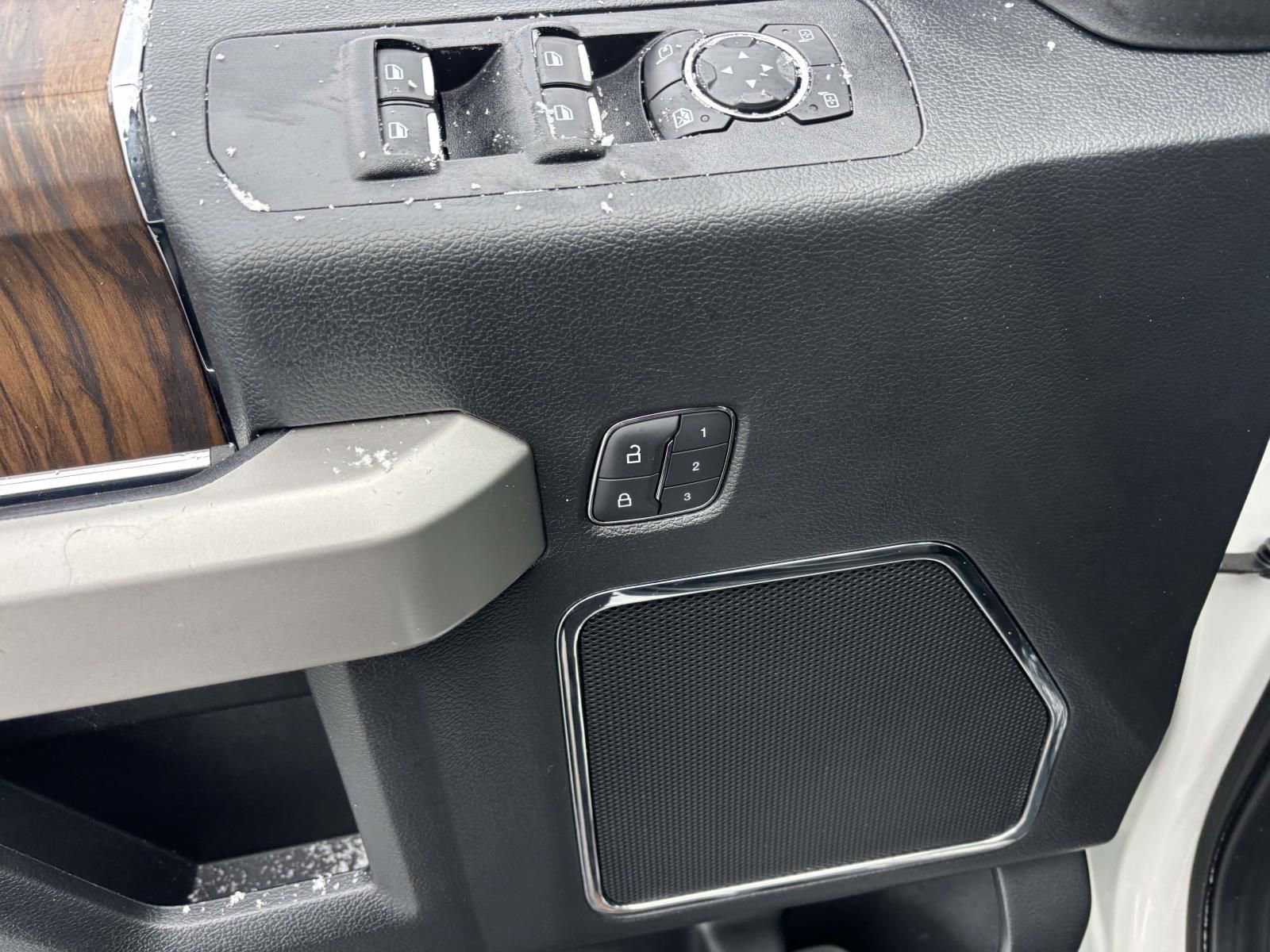 Certified 2020 Ford F150 Lariat w/ Equipment Group 502A Luxury image 15