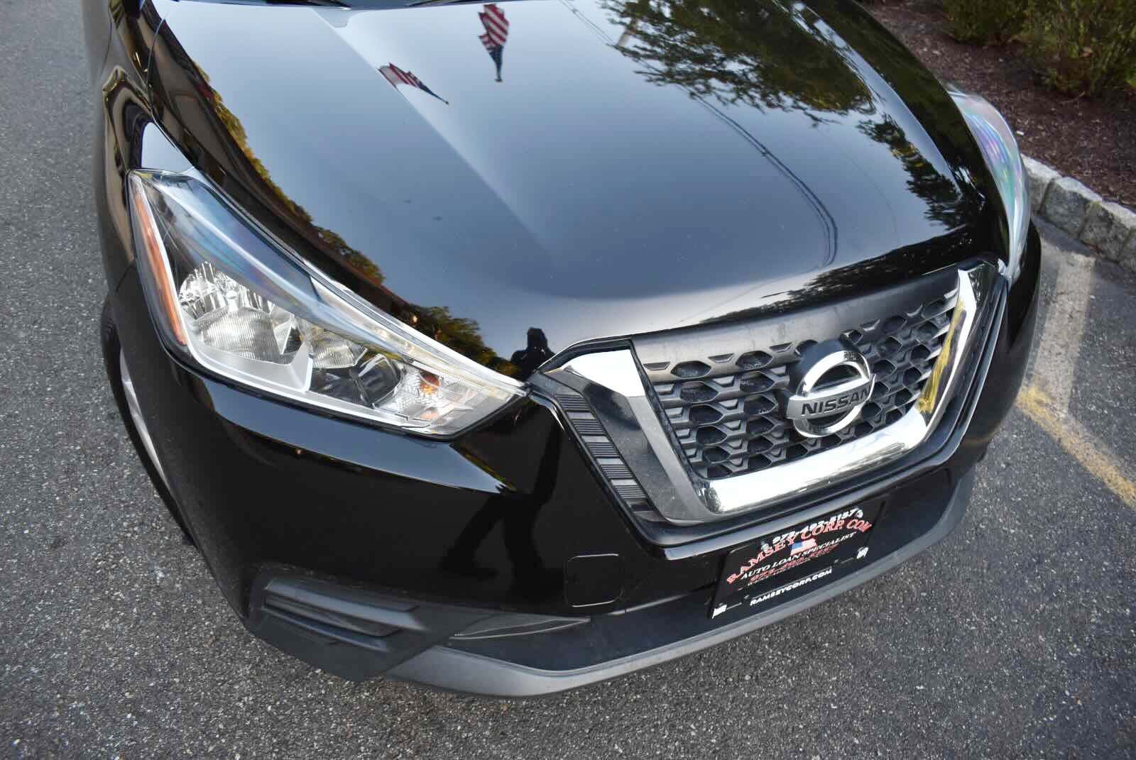 Used 2018 Nissan Kicks S FWD image 54