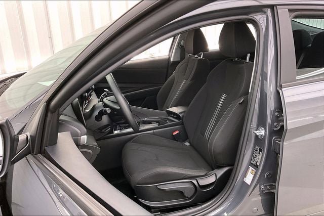 Certified 2023 Hyundai Elantra SEL image 8