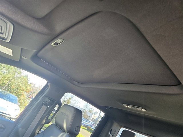 New 2026 GMC Sierra 2500 AT4 w/ AT4 Premium Plus Package image 16