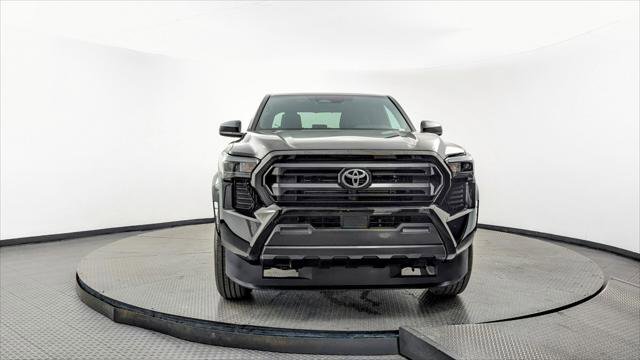 Used 2025 Toyota Tacoma SR image 12