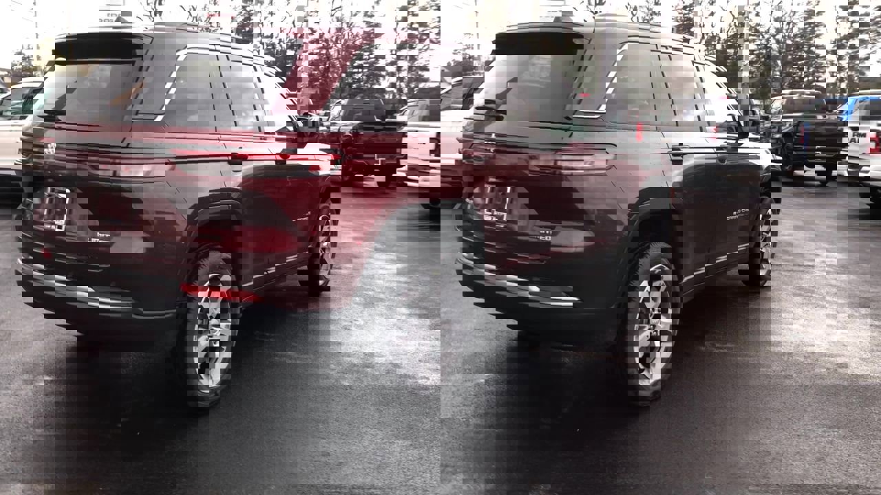 New 2026 Jeep Grand Cherokee Limited image 7