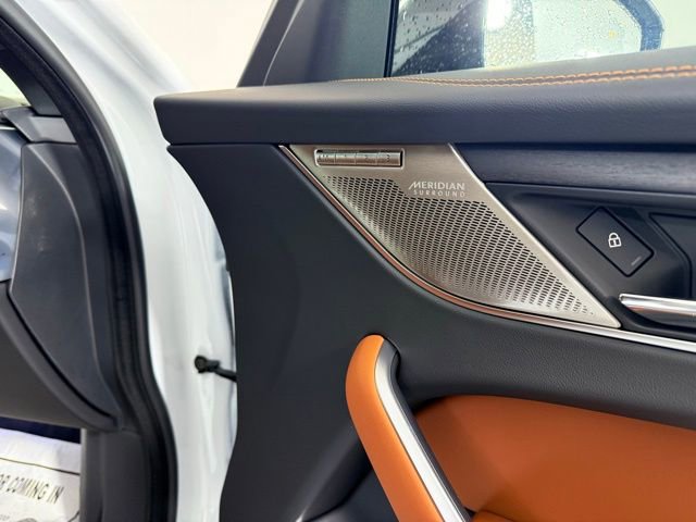 New 2026 Jaguar F-PACE R-Dynamic S image 31