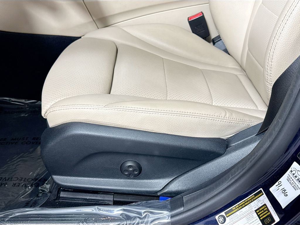 Used 2018 Mercedes-Benz C 300 Sedan image 22