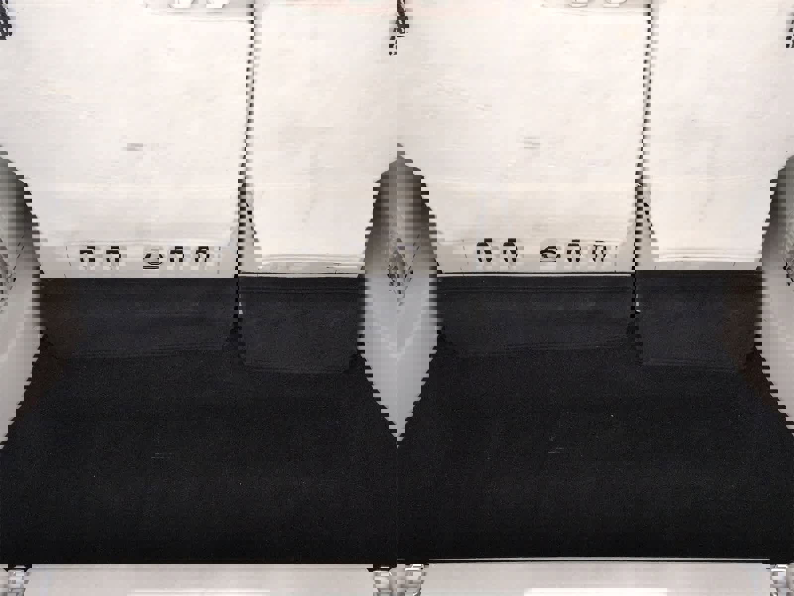 Certified 2017 Chrysler Pacifica Limited image 38