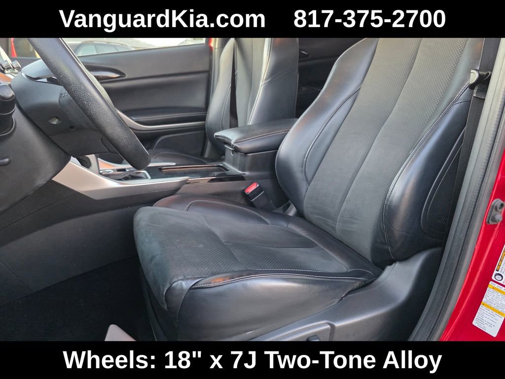 Used 2024 Mitsubishi Eclipse Cross SE image 13