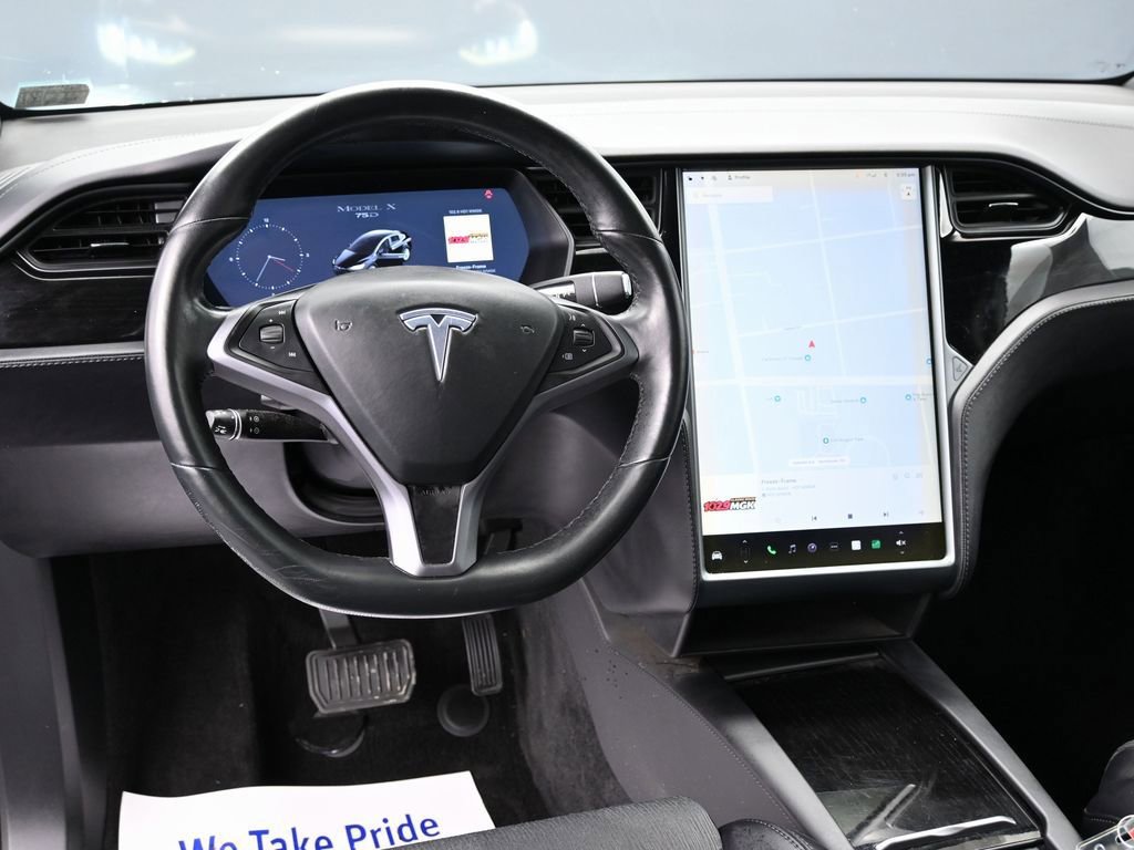 Used 2018 Tesla Model X 75D image 34