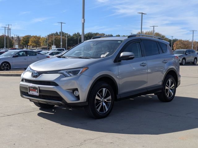 Used 2018 Toyota RAV4 XLE image 10