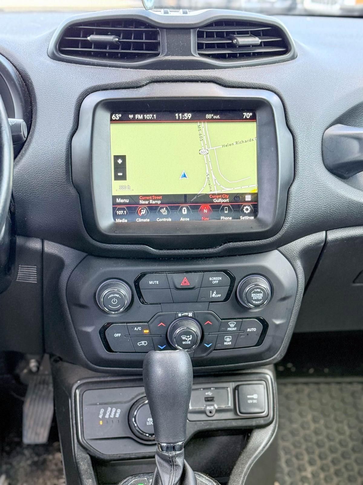 Used 2022 Jeep Renegade Altitude w/ Convenience Group image 17