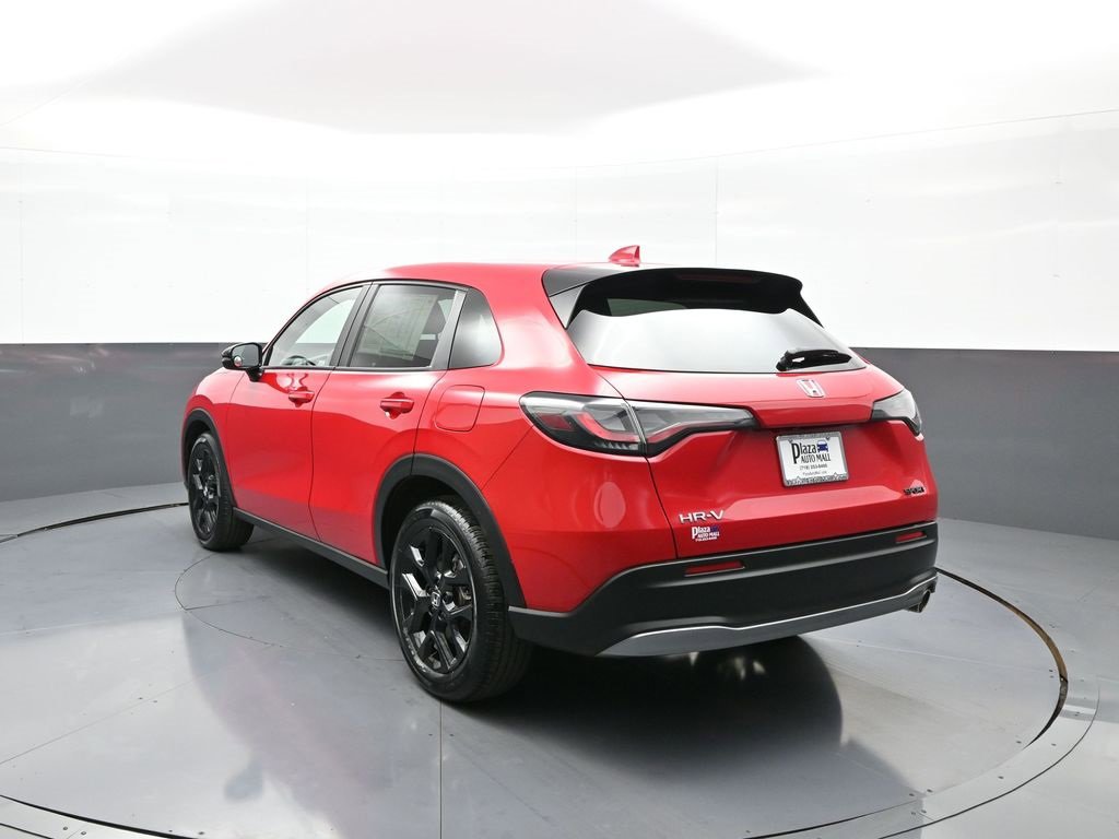 Certified 2024 Honda HR-V Sport image 8
