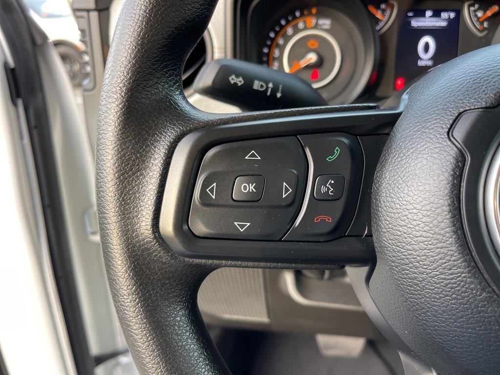 Used 2024 Jeep Gladiator Sport image 16