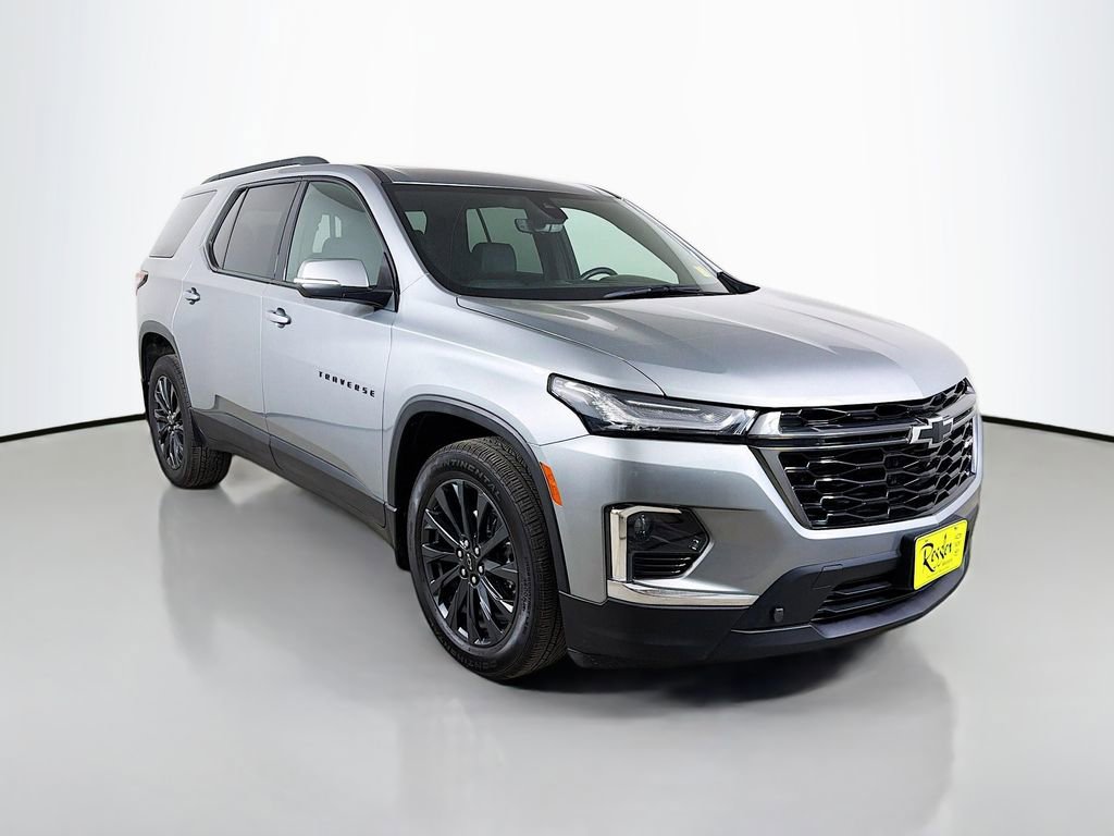Used 2024 Chevrolet Traverse RS w/ LPO, Floor Liner Package AWD/4WD image 4