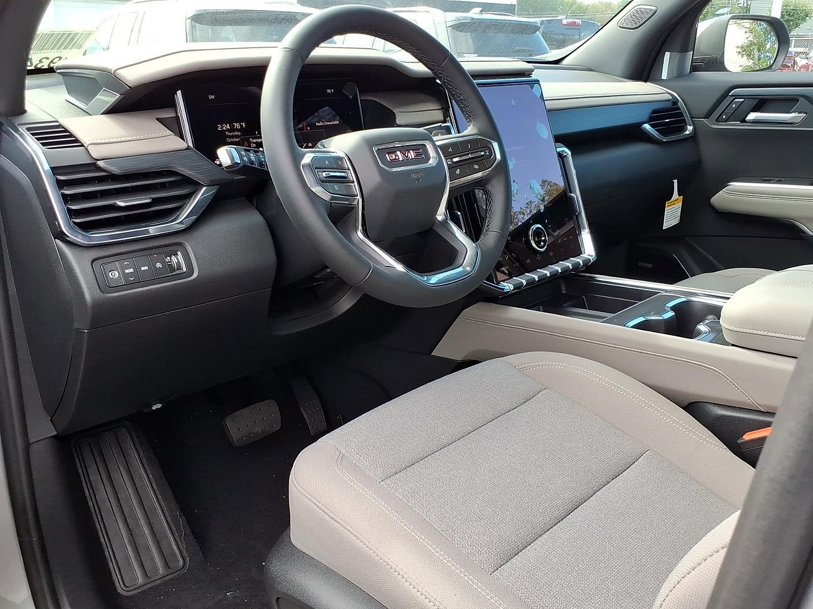 New 2027 GMC Acadia Elevation w/ LPO, Floor Liner Package AWD/4WD image 14