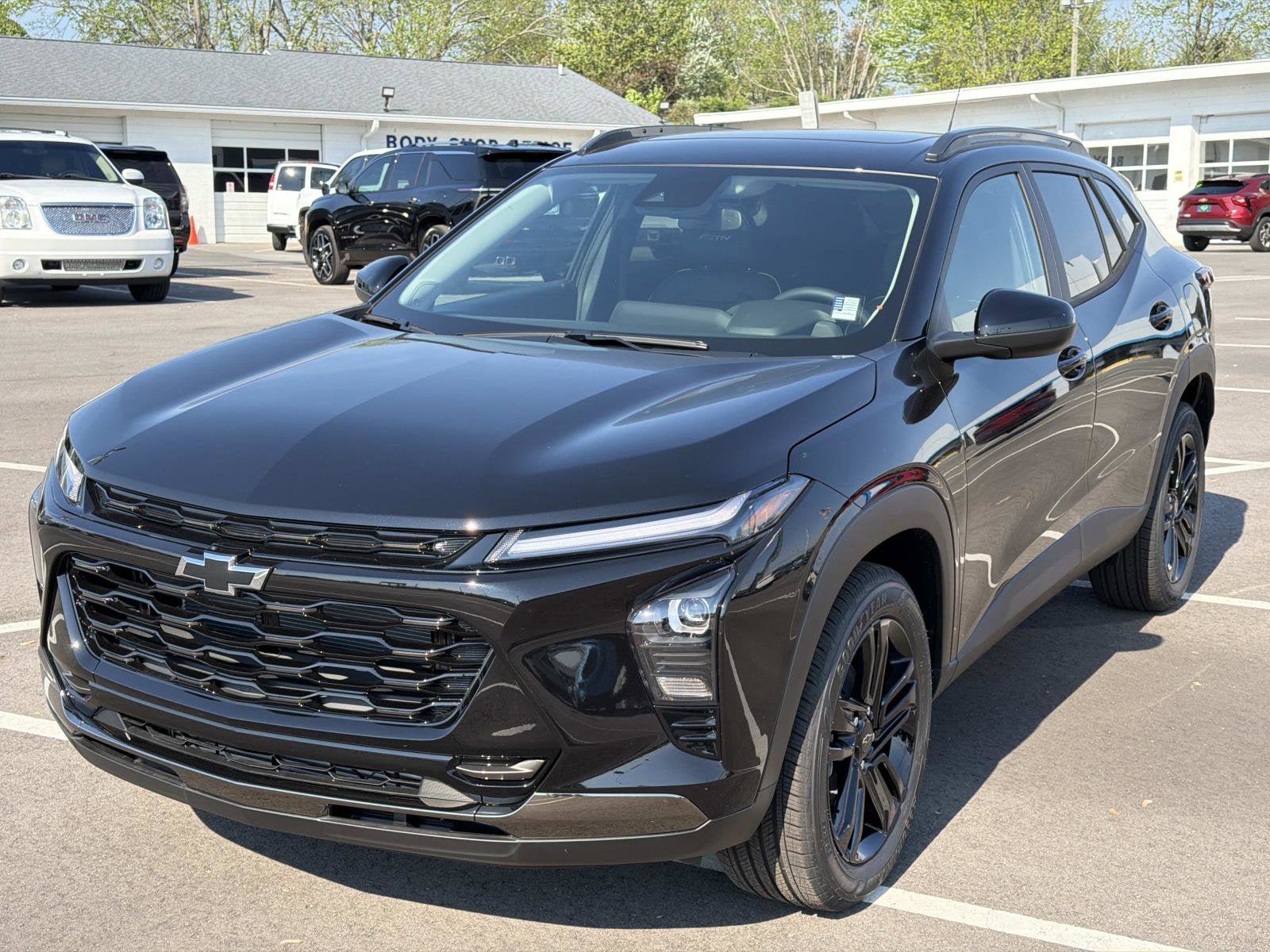 New 2026 Chevrolet Trax ACTIV w/ Sunroof Package FWD image 10