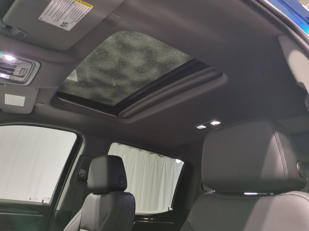 Used 2022 Chevrolet Silverado 1500 LTZ w/ LTZ Convenience Package II image 23