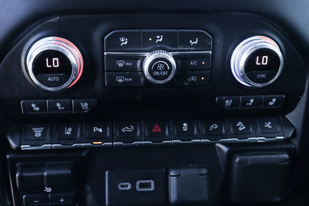 Used 2022 GMC Sierra 2500 AT4 w/ AT4 Premium Plus Package AWD/4WD image 44