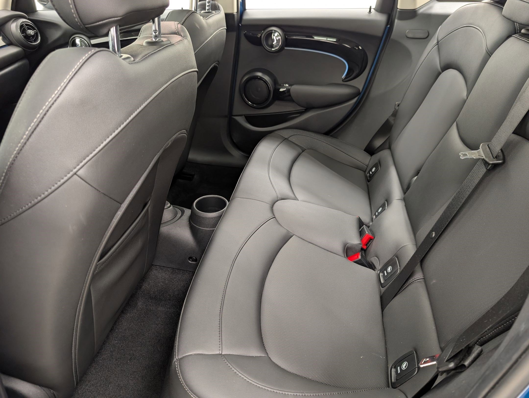 Used 2023 MINI Cooper S image 15