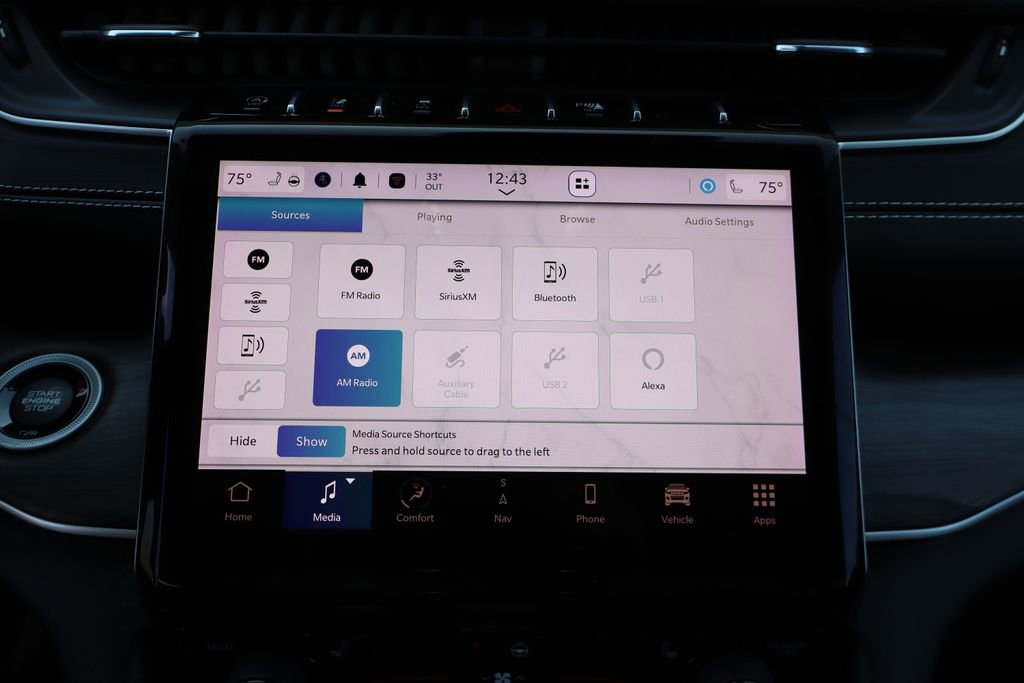 Used 2023 Jeep Grand Cherokee Limited image 22