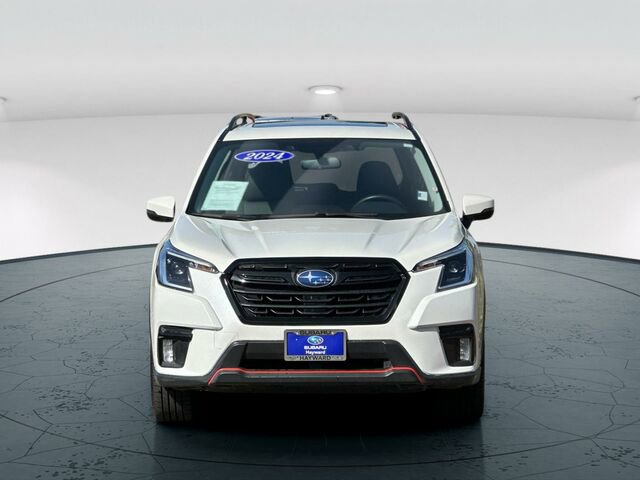 Used 2024 Subaru Forester Sport AWD/4WD image 9