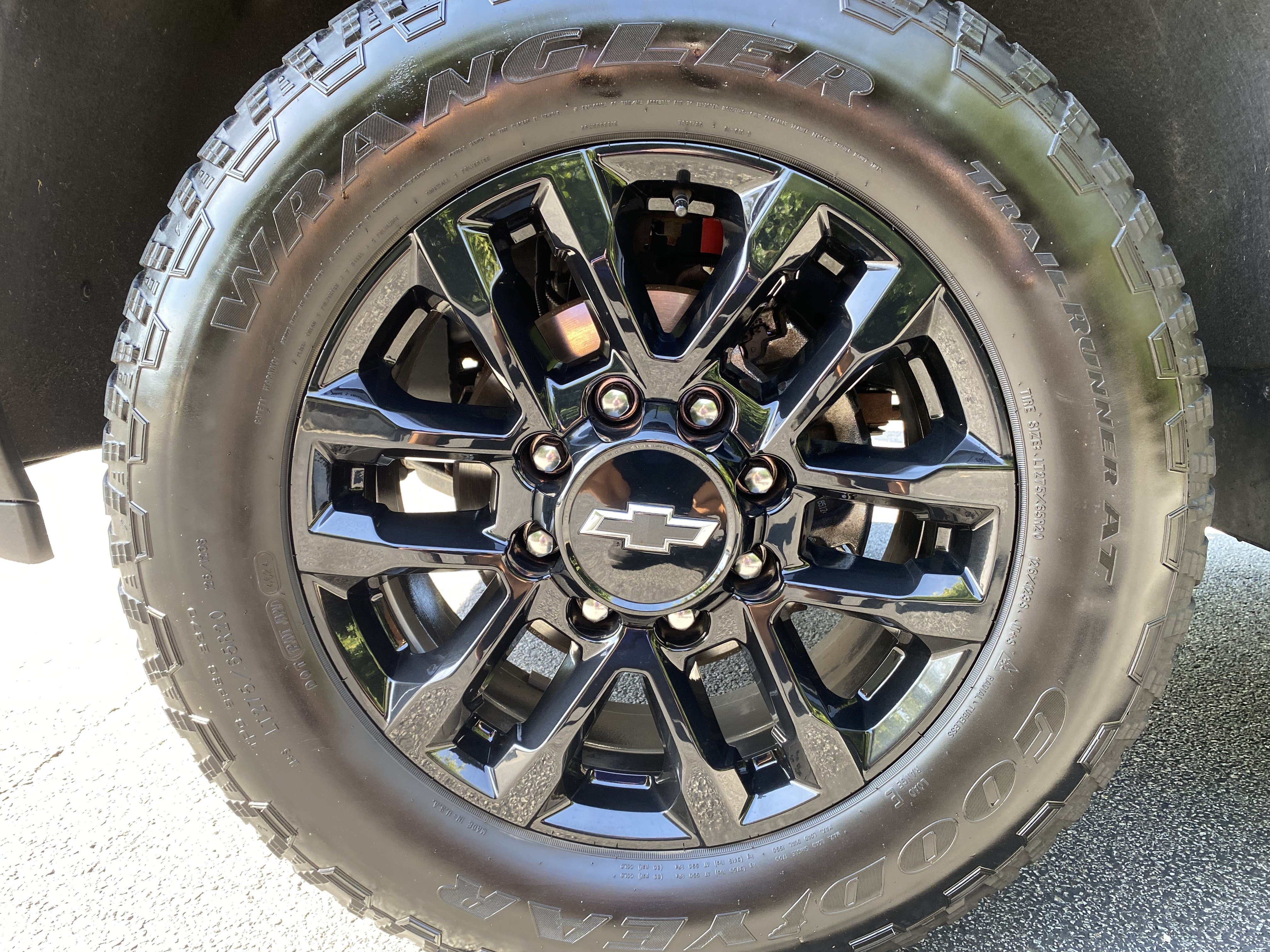 Used 2025 Chevrolet Silverado 2500 Custom w/ Custom Value Package AWD/4WD image 44