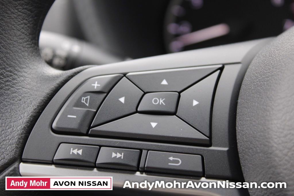 New 2025 Nissan Sentra SV image 17