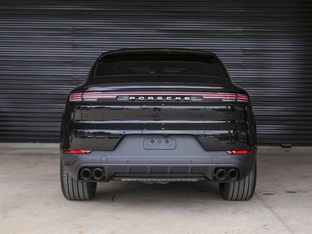 New 2026 Porsche Cayenne Coupe AWD/4WD image 6