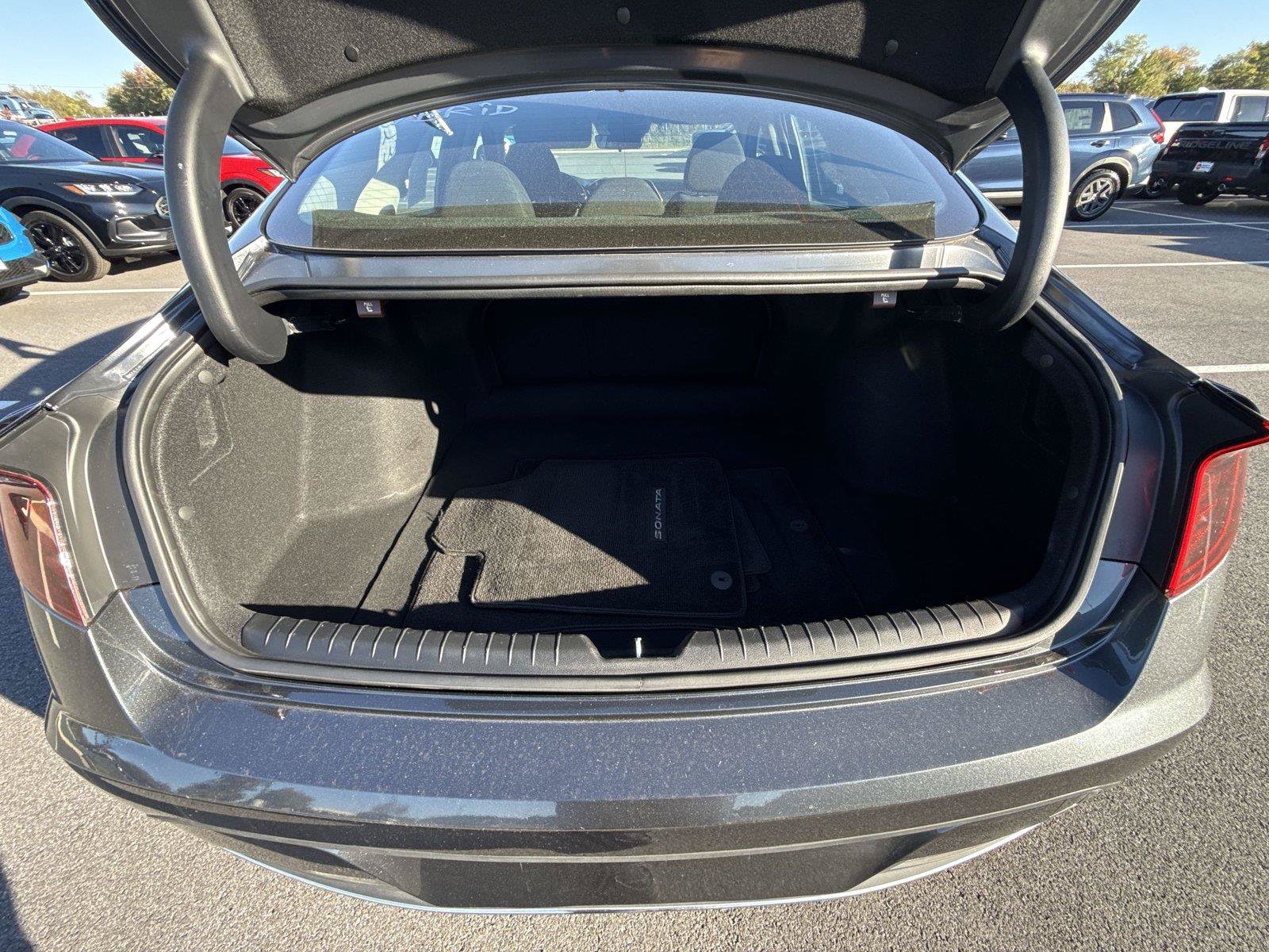 Used 2023 Hyundai Sonata Blue FWD image 17