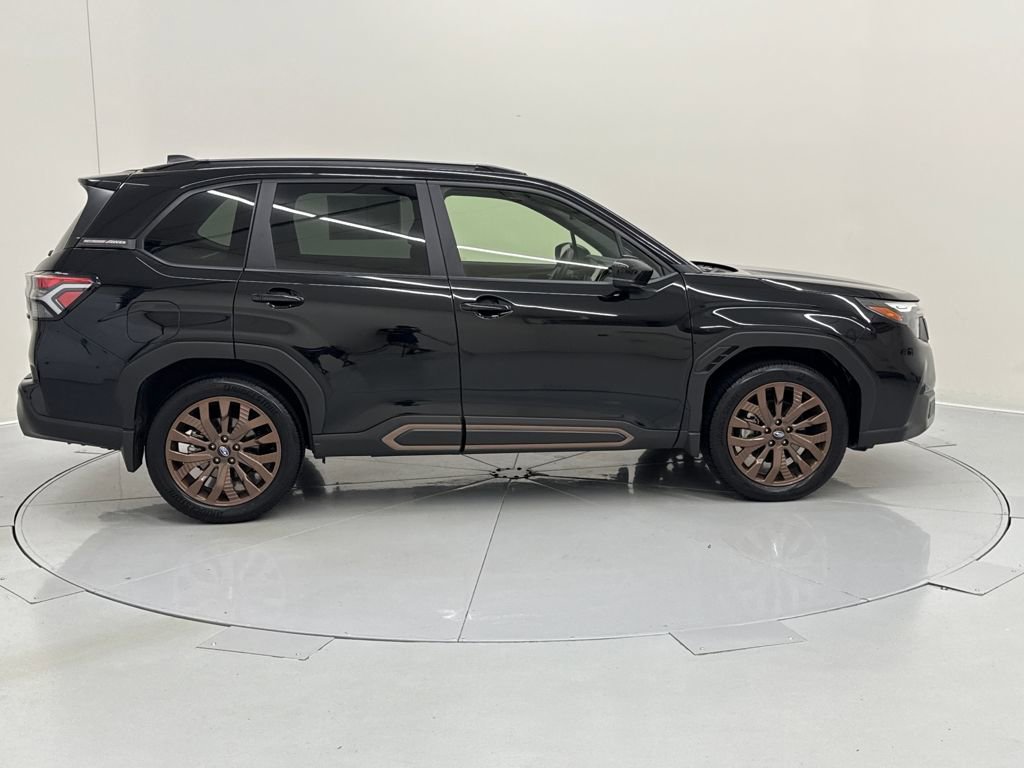 Used 2025 Subaru Forester Sport image 6