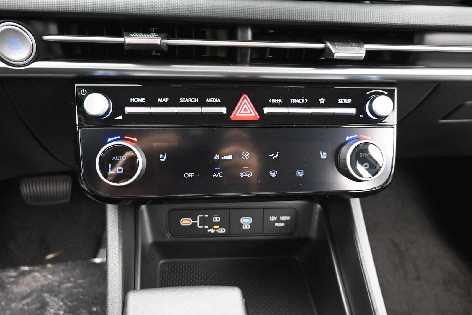 New 2026 Hyundai Tucson SEL Plus w/ Tow & Go Package AWD/4WD image 20
