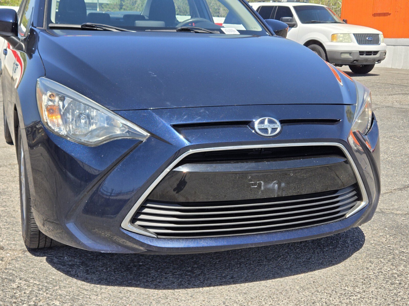 Used 2016 Scion iA FWD image 5